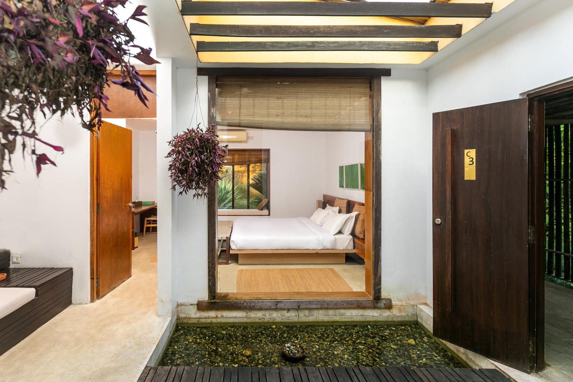 Kasara Chitwan Hotel Patlahara Ngoại thất bức ảnh