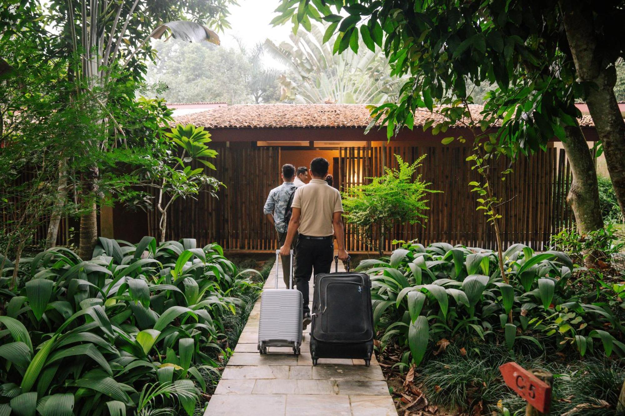 Kasara Chitwan Hotel Patlahara Ngoại thất bức ảnh